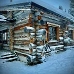Ruka Metsola Villa *