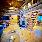 Ruka Metsola Villa